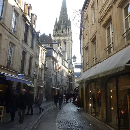 Les Croisiers דירה