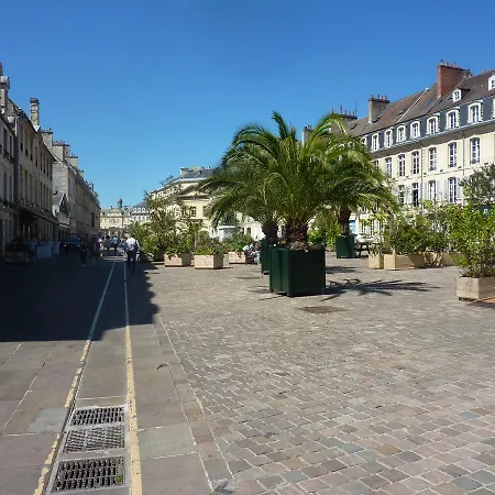 Les Croisiers דירה